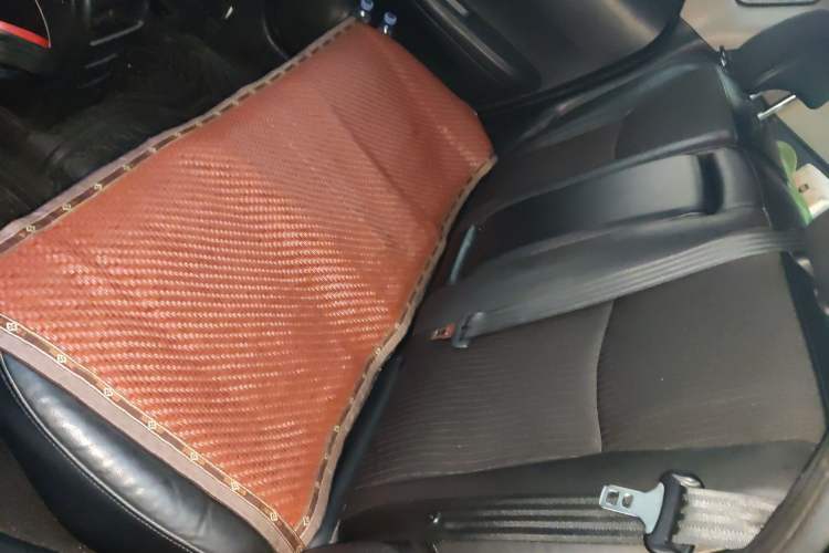 Used Nissan Tiida 2011 1.6L CVT Smart Version