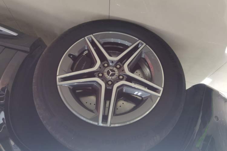 Used Mercedes-Benz GLE 2024 GLE 450 4MATIC AMG Line
