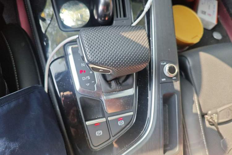 Used Audi A4L 2024 40 TFSI Luxury Dynamic Edition
