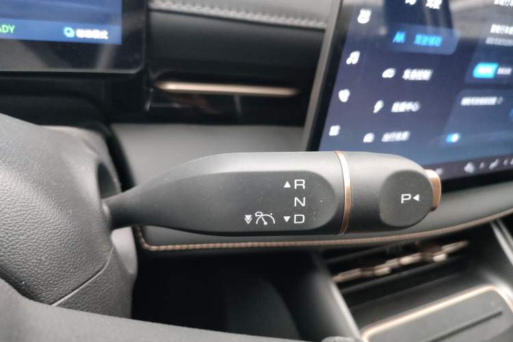 Used Baojun Yunhai 2025 Model 500km Pure Electric Travel Edition
