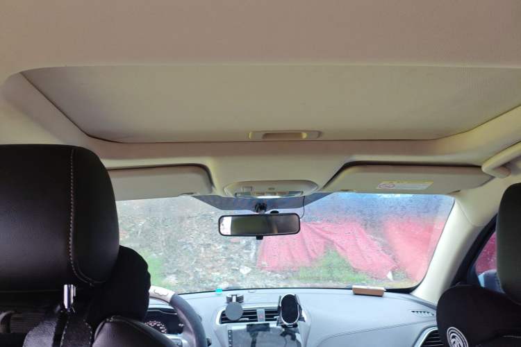 Used Ford Escort 2015 1.5L Automatic Fashion Model
