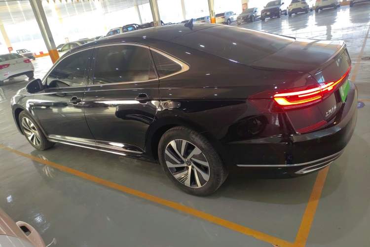 Used Volkswagen Passat New Energy 2022 430 PHEV Hybrid Elite Edition