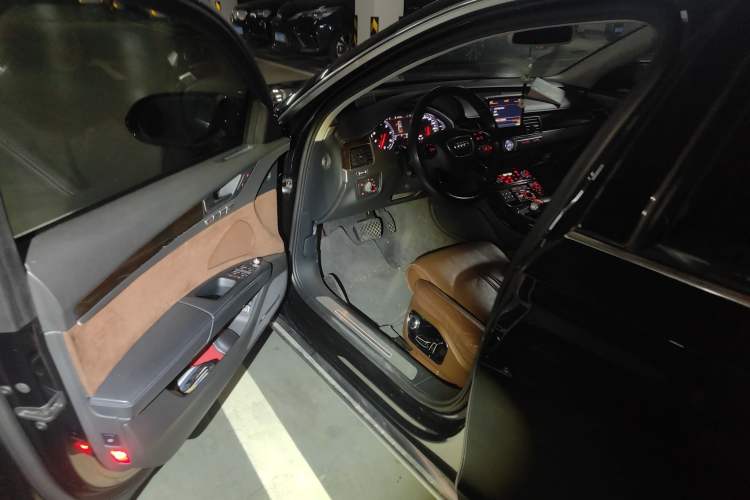 Used Audi A8 2013 A8L 50 TFSI quattro Luxury Model
