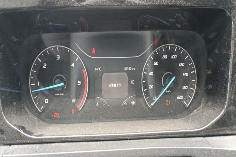 Used Ford Transit 2023 2.0T Diesel Manual Multifunction Commercial Vehicle Mid-axle Mid-roof 5/6 Seats