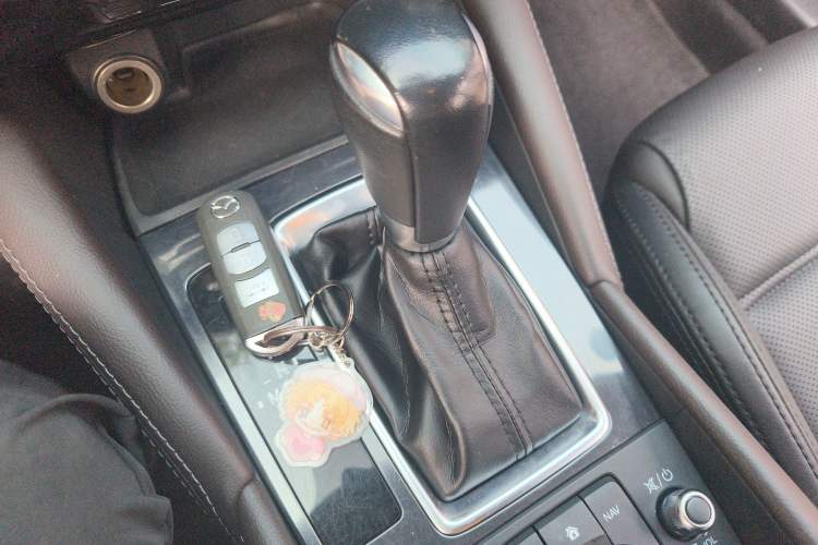 Used Mazda Atenza 2018 2.0L Blue Sky Luxury Edition China V Standard