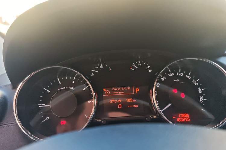 Used Peugeot 3008 2013 1.6THP Automatic Prestige Edition Instrument Cluster