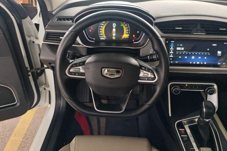 Used Geely Auto Binray 2018 14T CVT Binyi Edition Steering Wheel