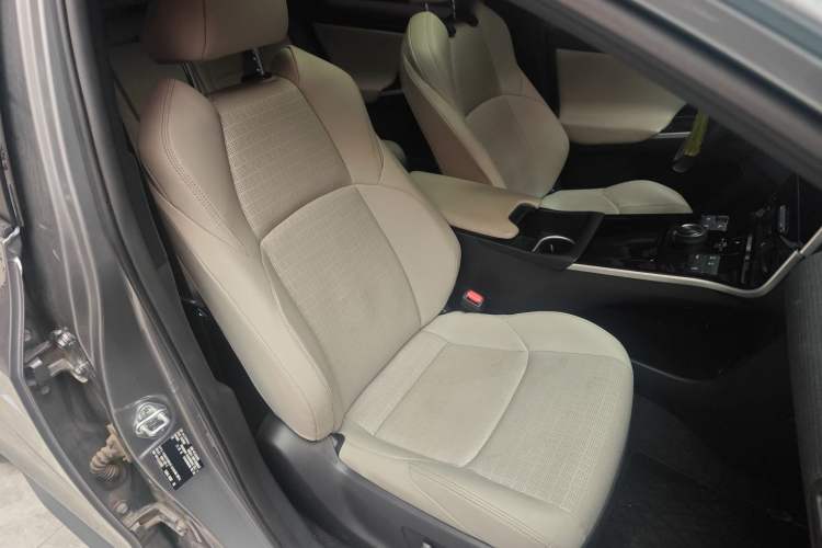 Used Toyota FAW bZ4X 2022 Two-Wheel Drive Long-Range PRO Version
