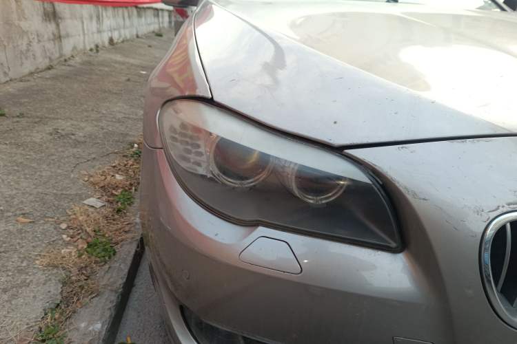 Used BMW 5 Series 2012 523Li Luxury Model
