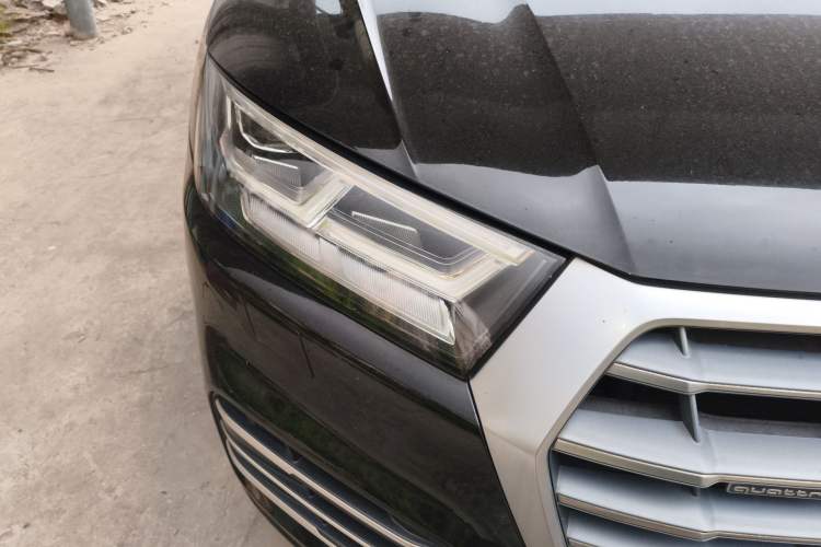 Used Audi Q5L 2018 40 TFSI Prestige Fashion Edition China V Right Front Headlight