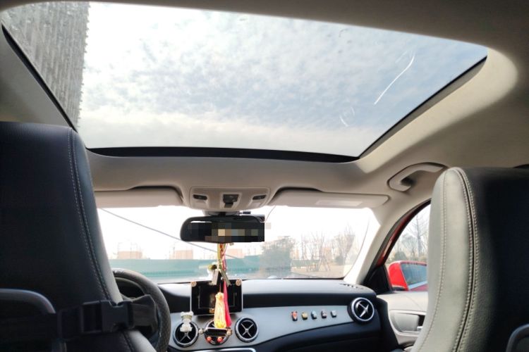 Used Mercedes-Benz GLA 2015 GLA 220 4MATIC Fashion Model
