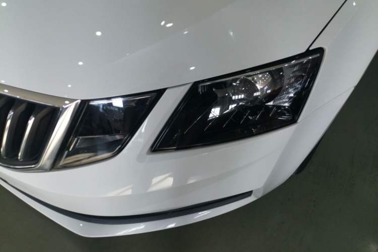 Used Skoda Octavia 2018 1.6L Automatic Comfort Edition
