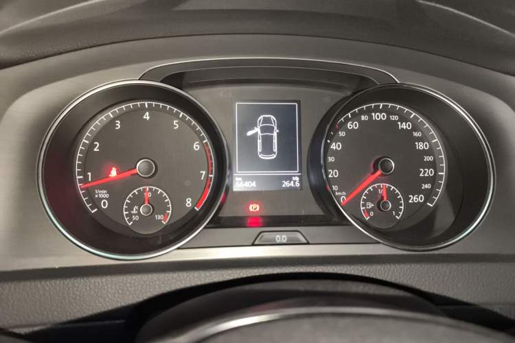 Used Volkswagen Golf 2015 1.4TSI Automatic Comfort Model
