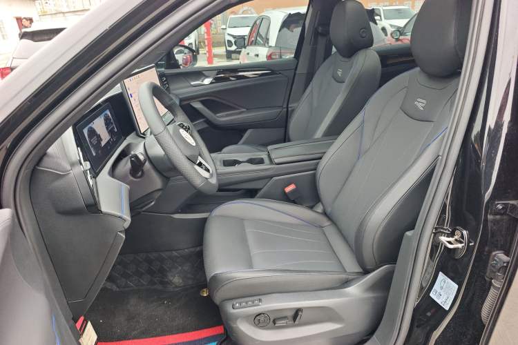 Used Volkswagen Tiguan L 2025 PRO 380TSI Two-Wheel-Drive R-Line Smart Edition Left Front Seat