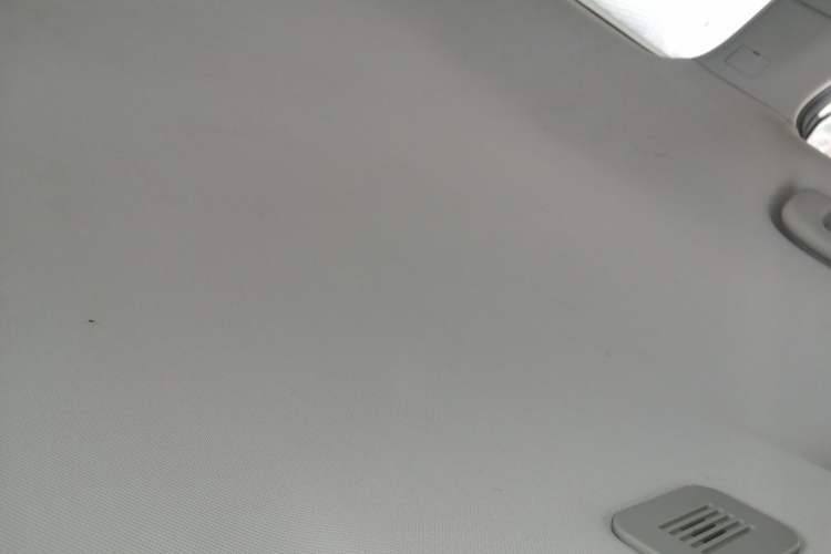 Used Roewe i5 2020 1.5L Manual 4G Connect Luxury Edition
