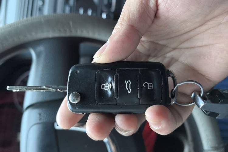 Used Skoda Octavia 2012 1.6L Manual Eado Edition