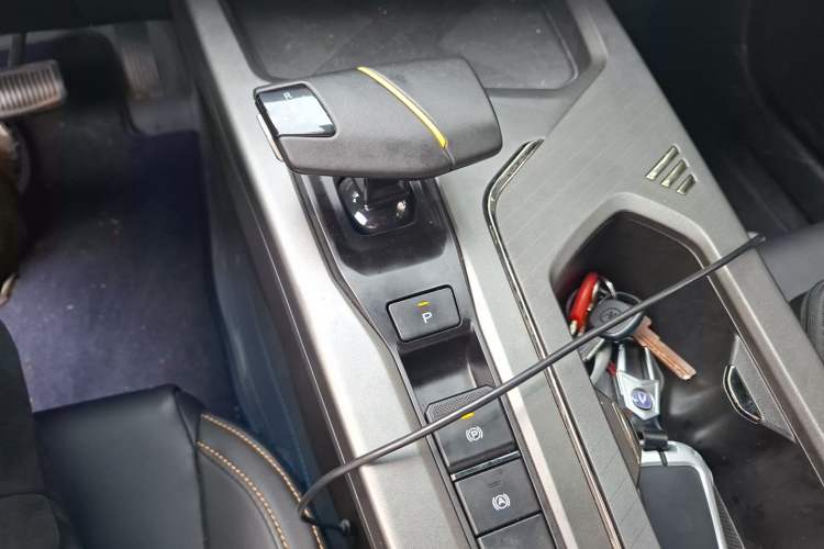 Used CHANGAN OSHAN X5 PLUS 2023 Revised 1.5T DCT Excellence Edition