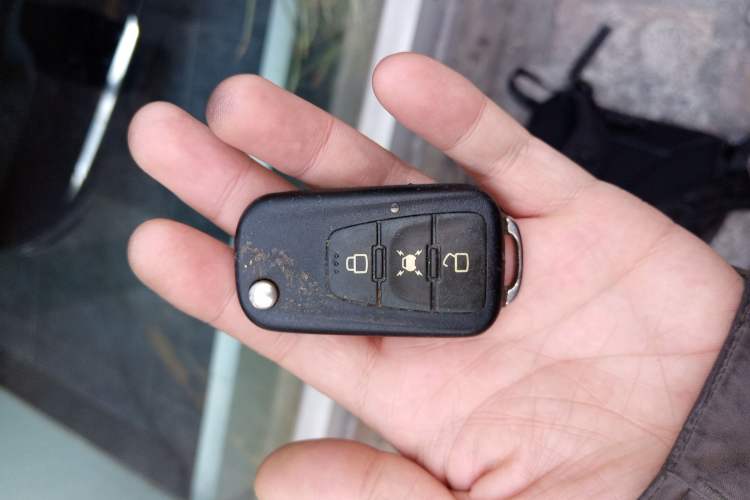 Used Roewe W5 2014 1.8T 2WD Automatic Tharu Special Edition
