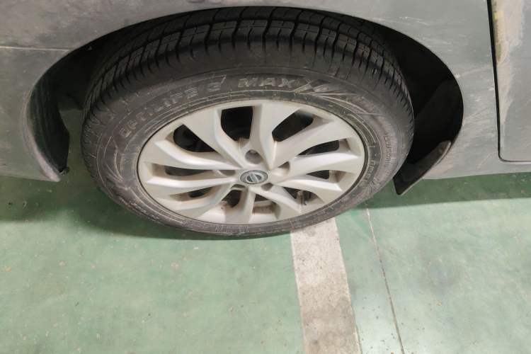 Used Nissan Sylphy 2021 Classic 1.6XL CVT Luxury Edition Right Rear Wheel Hub