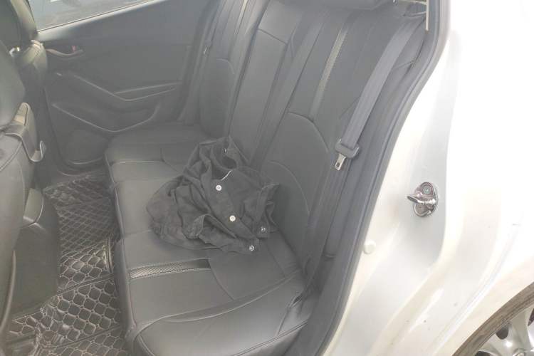 Used Mazda 3 Axela 2019 Cloud-Controlled Version Sedan 1.5L Automatic Comfort Trim China VI Standard