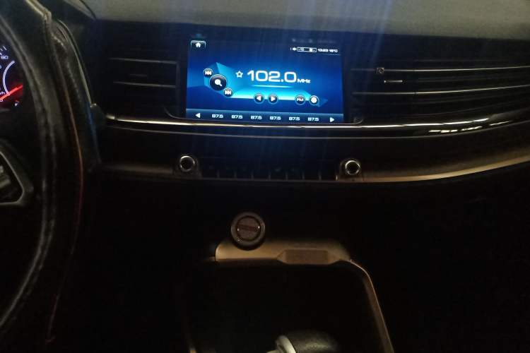 Used Haval H6 2019 Red Label 2.0 GDIT Automatic Champion Edition Audio And AC Panel