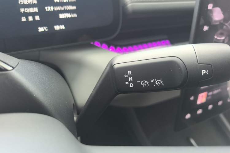 Used Zeekr 007 2024 Rear-Drive Intelligent Driving Version 75 kWh Gear Lever