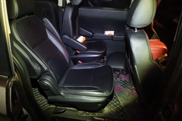 Used Jinbei F50 2017 1.6L Manual Elite Model
