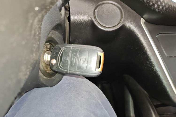 Used Wuling Hongguang S3 2019 1.5L Manual Comfort Model China VI Standard
