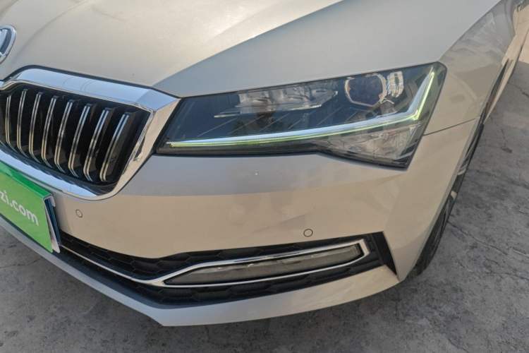Used Skoda Superb 2022 TSI330 DSG Luxury Edition Left Front Headlight