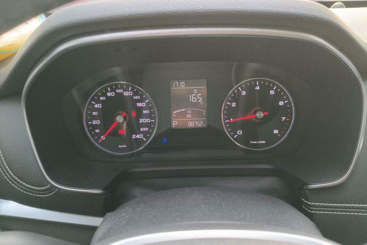 Used Roewe RX5 2018 20T Two-Wheel Drive Automatic Flagship Edition Instrument Cluster