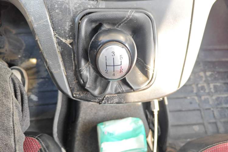 Used FORTHING Joyear 2011 LV 1.5L Manual Luxury Model
