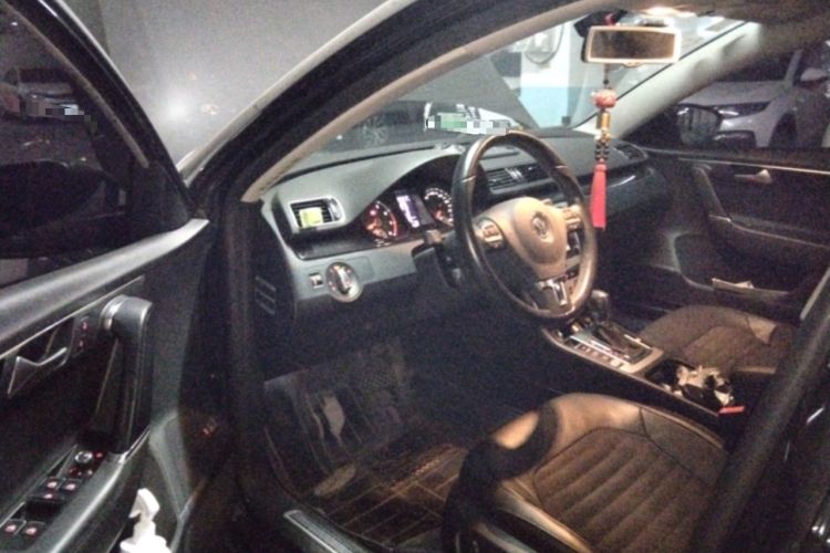 Used Volkswagen Magotan 2016 1.8TSI Luxury Comfort Model