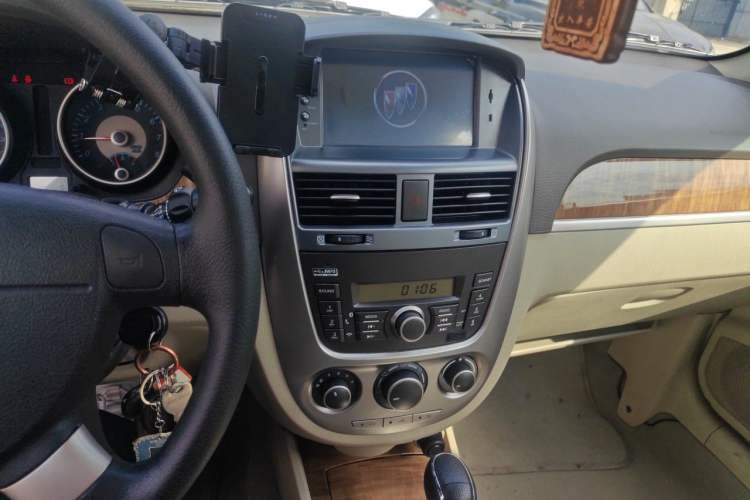 Used Buick Excelle 2015 1.5L Automatic Classic Model