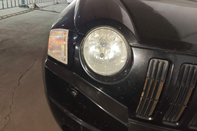 Used Jeep Compass 2010 2.4L four-wheel drive sport version
