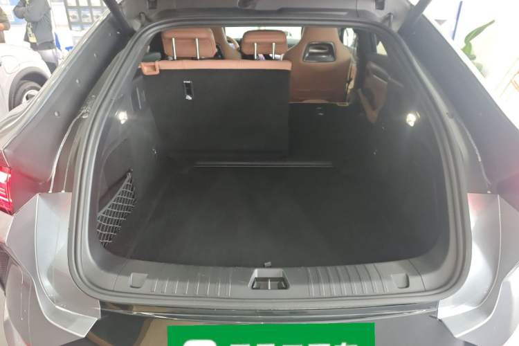 Used BYD Song L EV 2025 Intelligent Driving Version 662 km LiDAR Excellence Edition Trunk