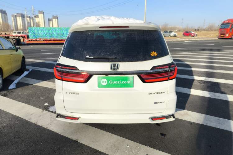 Used Honda Odyssey 2024 2.0L eHEV Sharp & Enjoy Edition