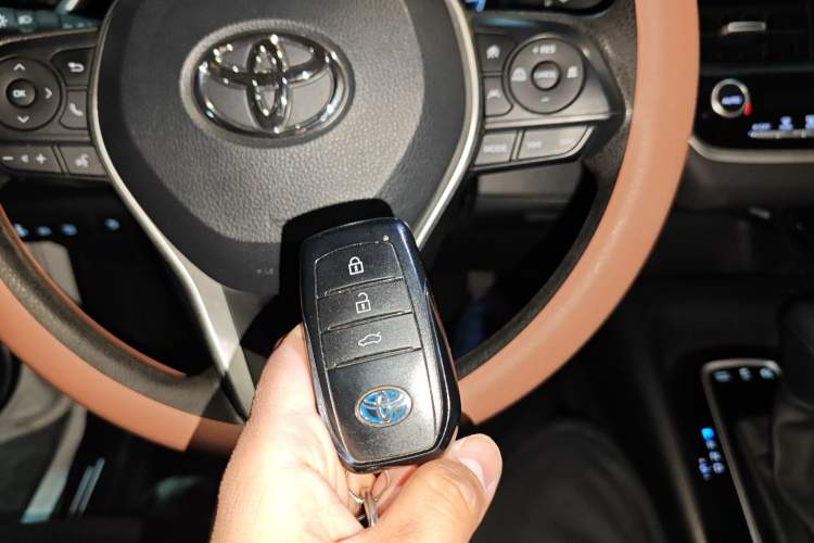 Used Toyota Levin 2023 Dual-Motor 2.0L Luxury Edition