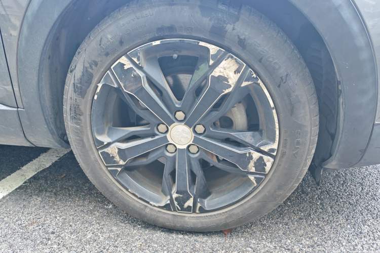 Used Peugeot 4008 2017 350THP Luxury Edition Right Front Wheel Hub