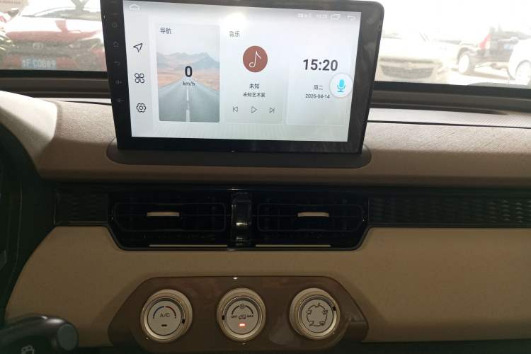 Used Chery QQ Ice Cream 2024 Facelifted 205km Sundae Audio And AC Panel