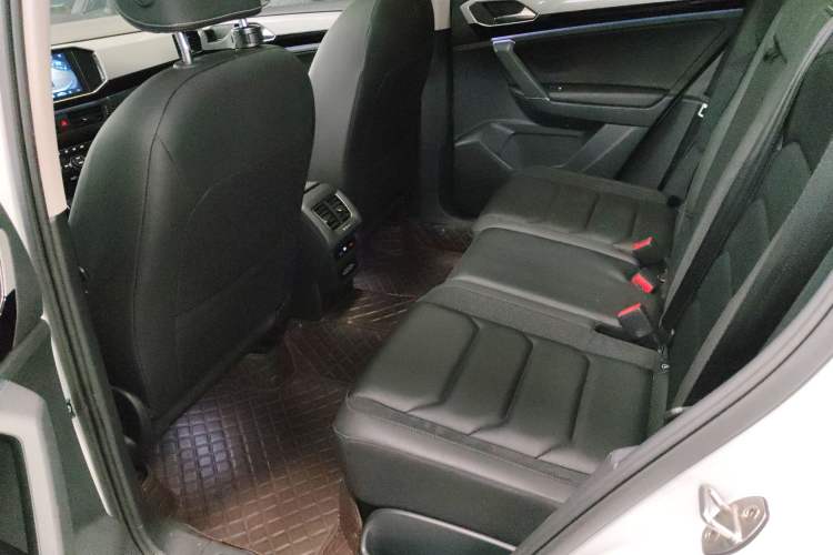 Used Volkswagen Tayron 2019 330TSI Two-Wheel Drive Luxury Model China VI Standard Left Rear Seat