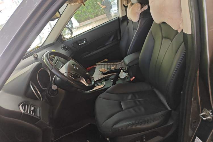 Used GAC Trumpchi GS5 2013 1.8T Automatic Two-Wheel Drive Elite Edition
