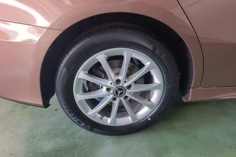 Used Mercedes-Benz A-Class 2020 Restyled A 200 L Sport Sedan Fashion Version