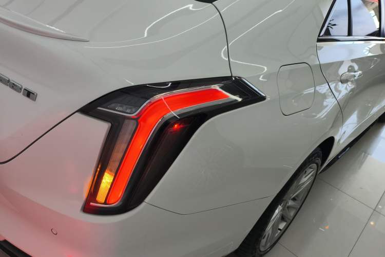 Used Cadillac CT4 2022 28T Fashion Edition
