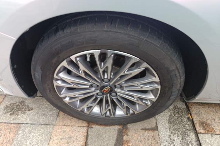 Used Hongqi H5 2023 2.0T Automatic Smart Connect Flagship Edition