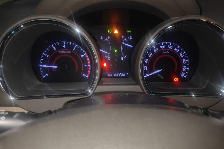 Used Toyota Highlander 2012 2.7L Two-Wheel Drive 7-Seater Luxury Edition
