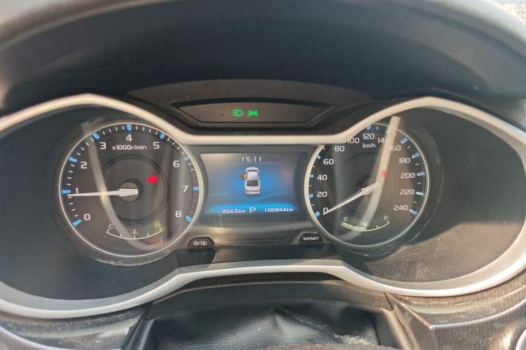 Used Geely Auto Emgrand 2017 Sedan Million Edition 1.5L CVT Upward Version