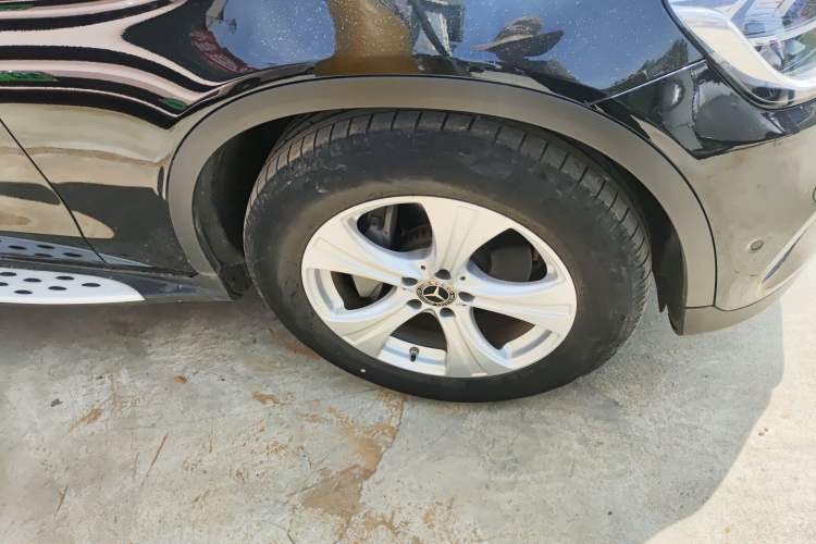 Used Mercedes-Benz GLC 2020 GLC 260 L 4MATIC Dynamic Model Right Front Wheel Hub