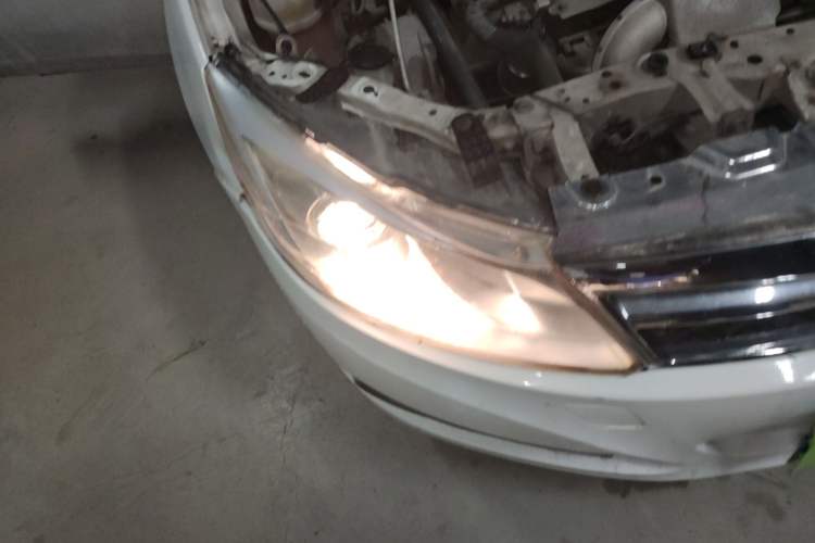 Used BYD Surui 2014 1.5TID Automatic Luxury Model
