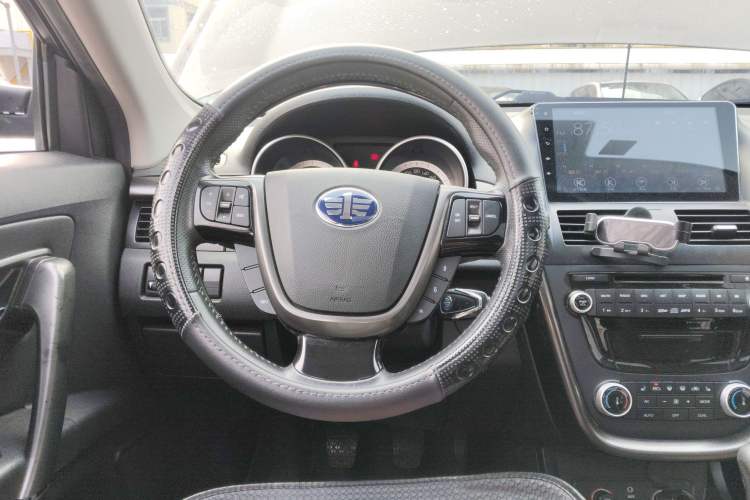 Used Bestune X80 2016 2.0L Manual Luxury Edition