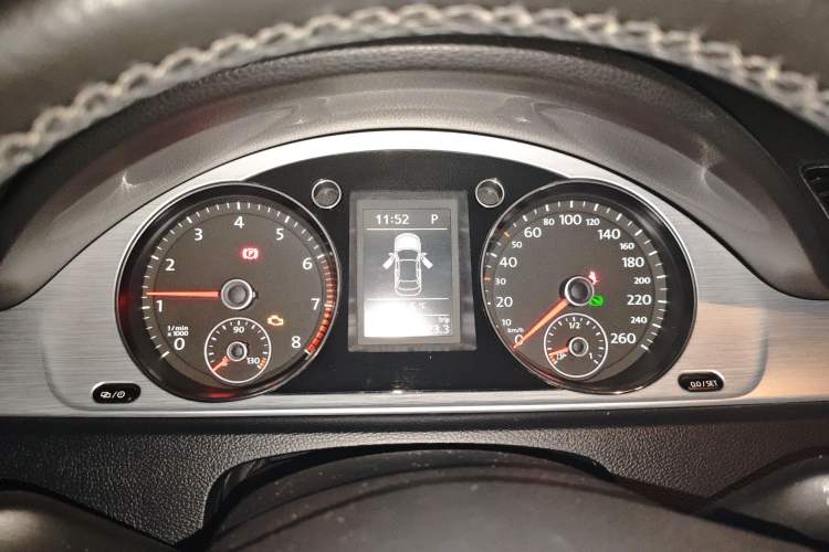 Used Volkswagen Magotan 2015 1.8TSI Advanced Model
